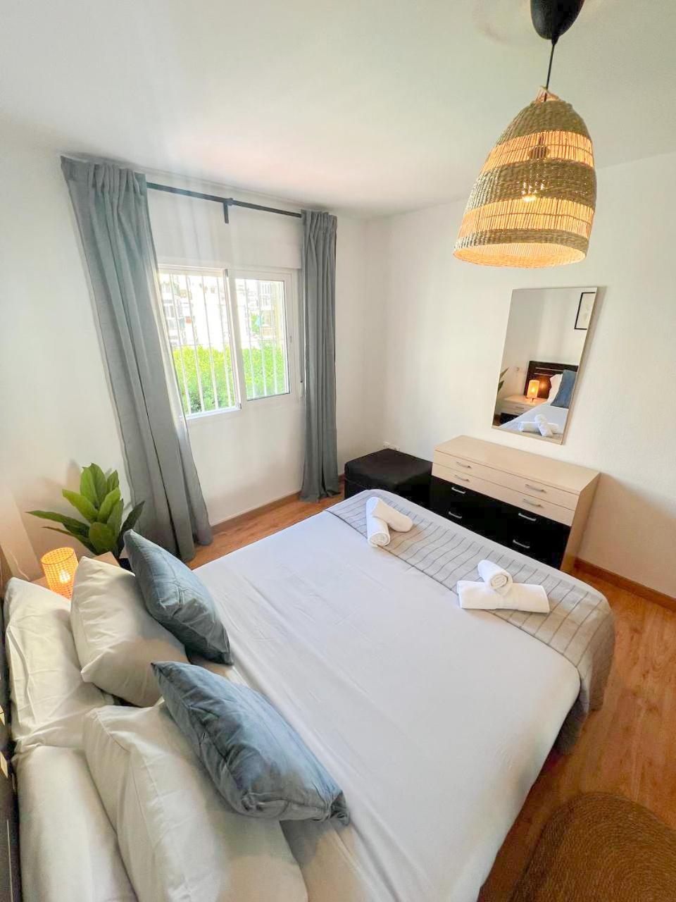 Large & Cozy Centrally Apartment Torremolinos Exteriér fotografie